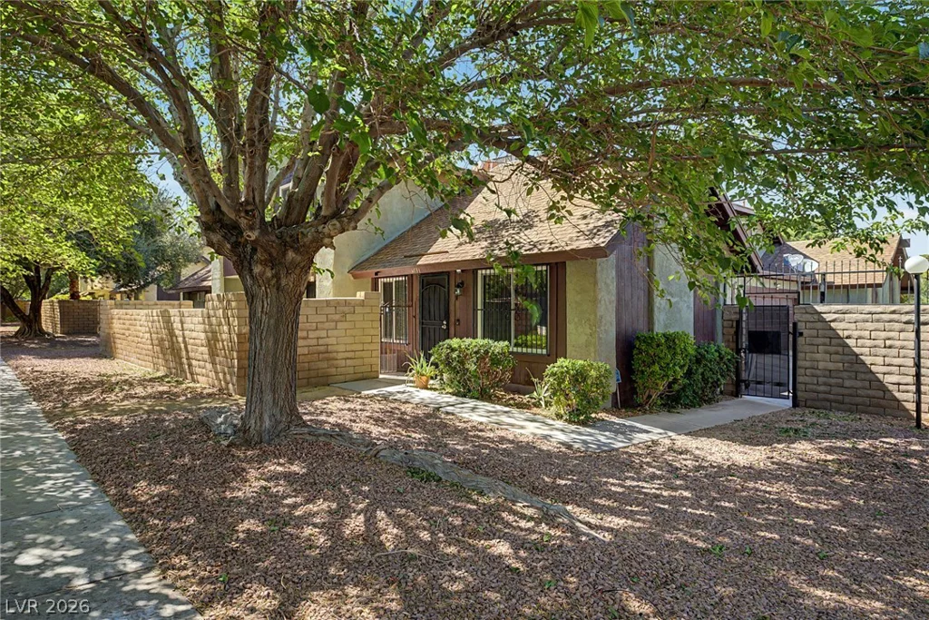 4551 Sirius, Las Vegas, NV 89102