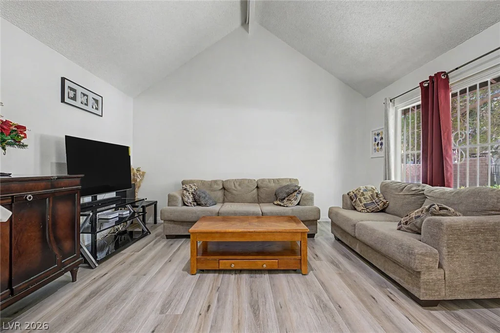 4551 Sirius, Las Vegas, NV 89102