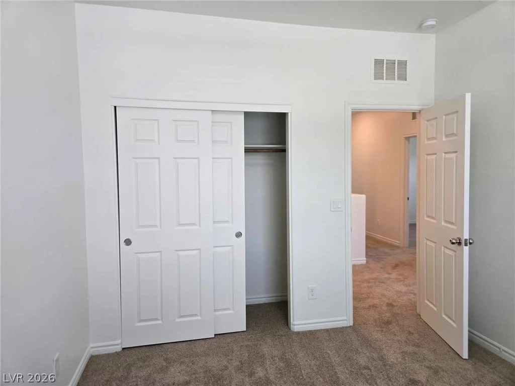 6967 Noah Raven, North Las Vegas, NV 89084