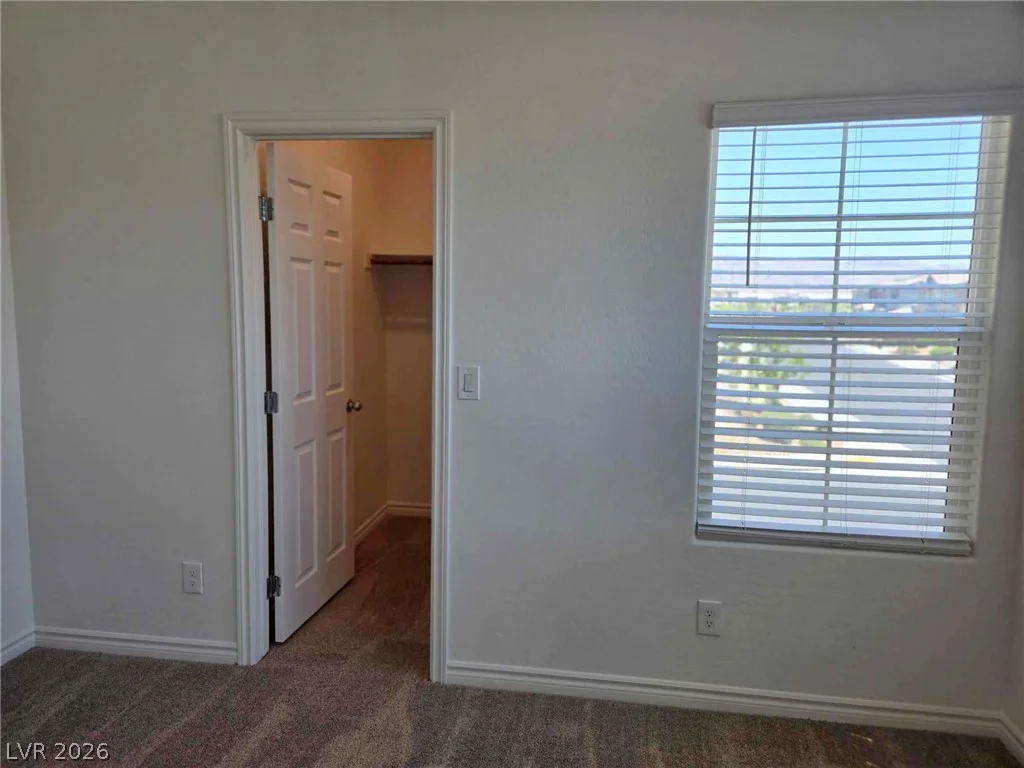 6967 Noah Raven, North Las Vegas, NV 89084