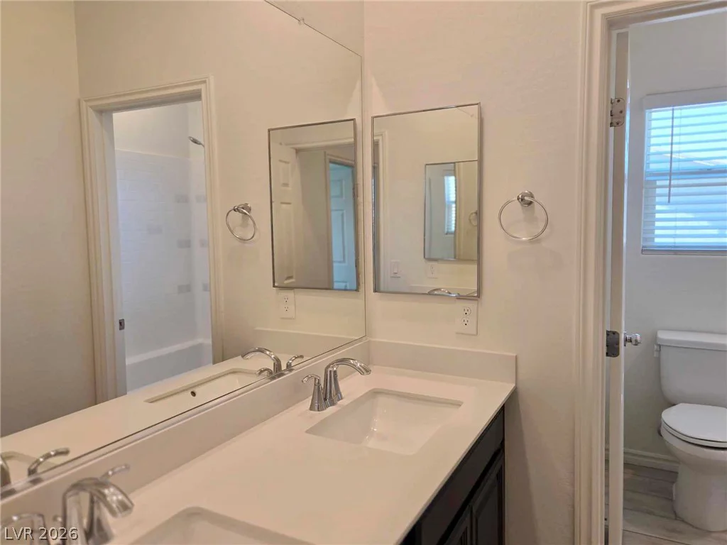 6967 Noah Raven, North Las Vegas, NV 89084