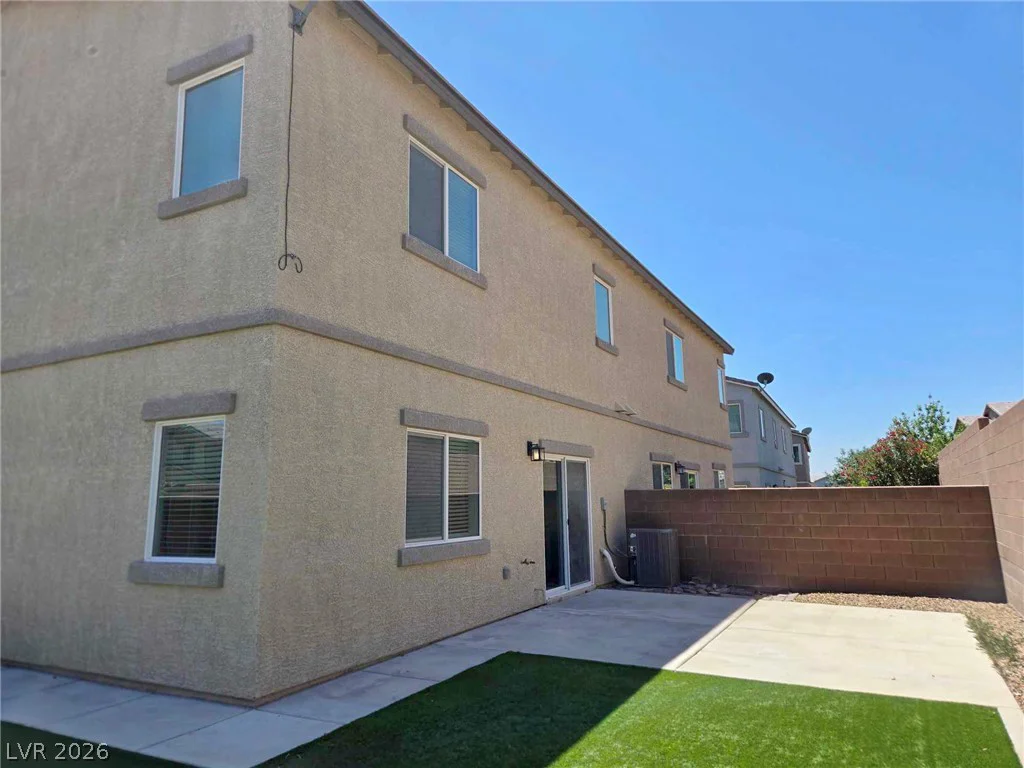 6967 Noah Raven, North Las Vegas, NV 89084