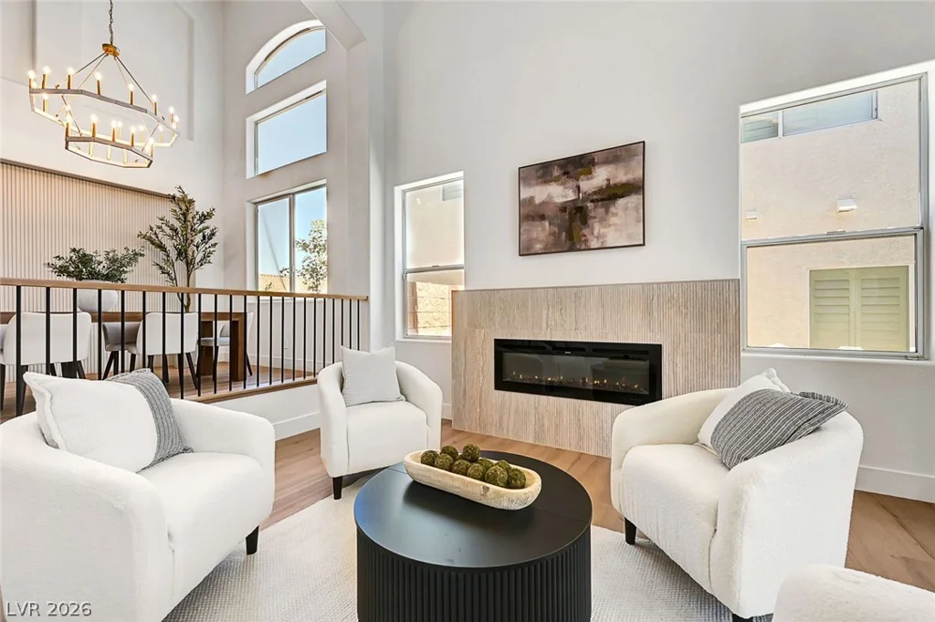 395 Suzanne Peak, Henderson, NV 89012