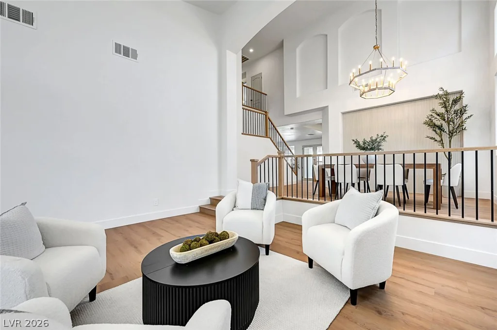 395 Suzanne Peak, Henderson, NV 89012