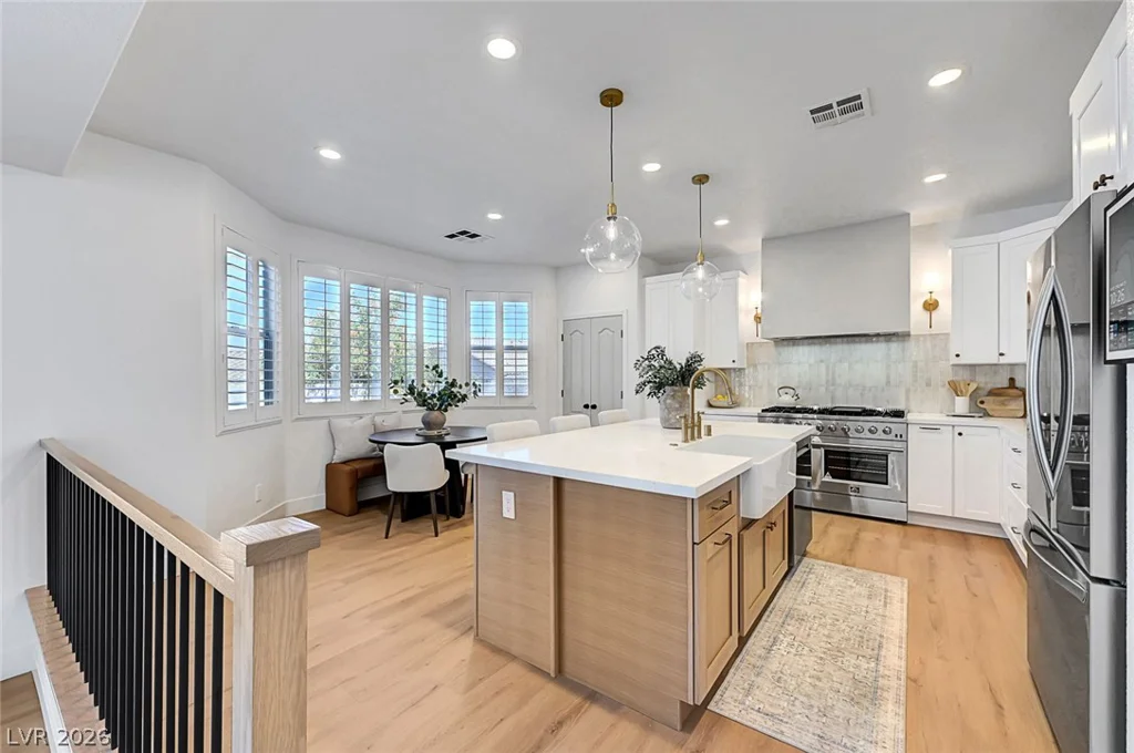 395 Suzanne Peak, Henderson, NV 89012