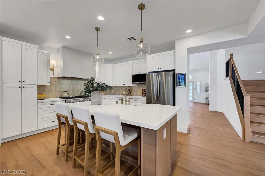 395 Suzanne Peak, Henderson, NV 89012