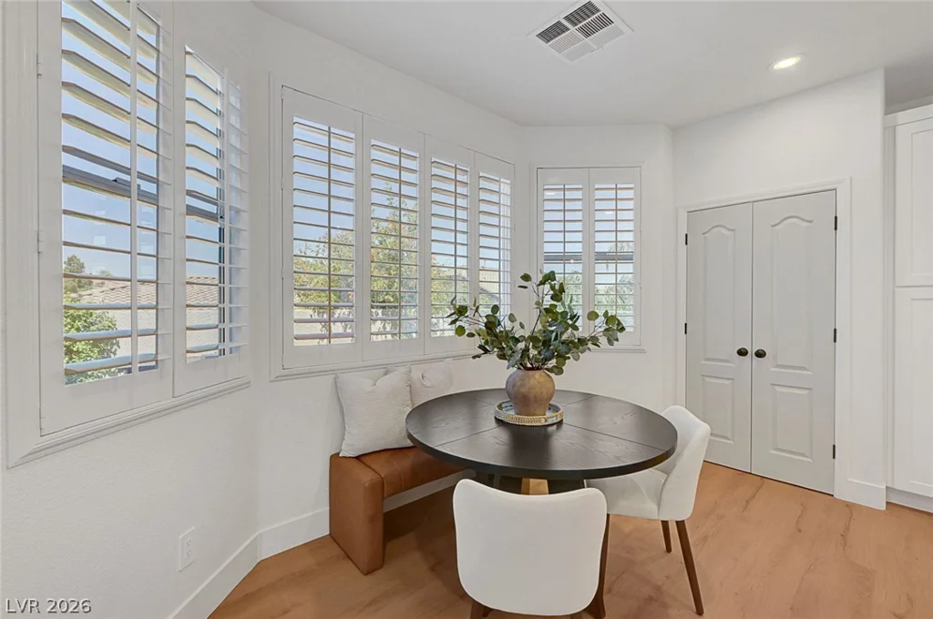 395 Suzanne Peak, Henderson, NV 89012
