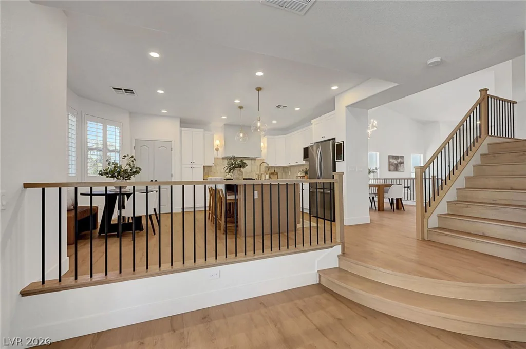 395 Suzanne Peak, Henderson, NV 89012