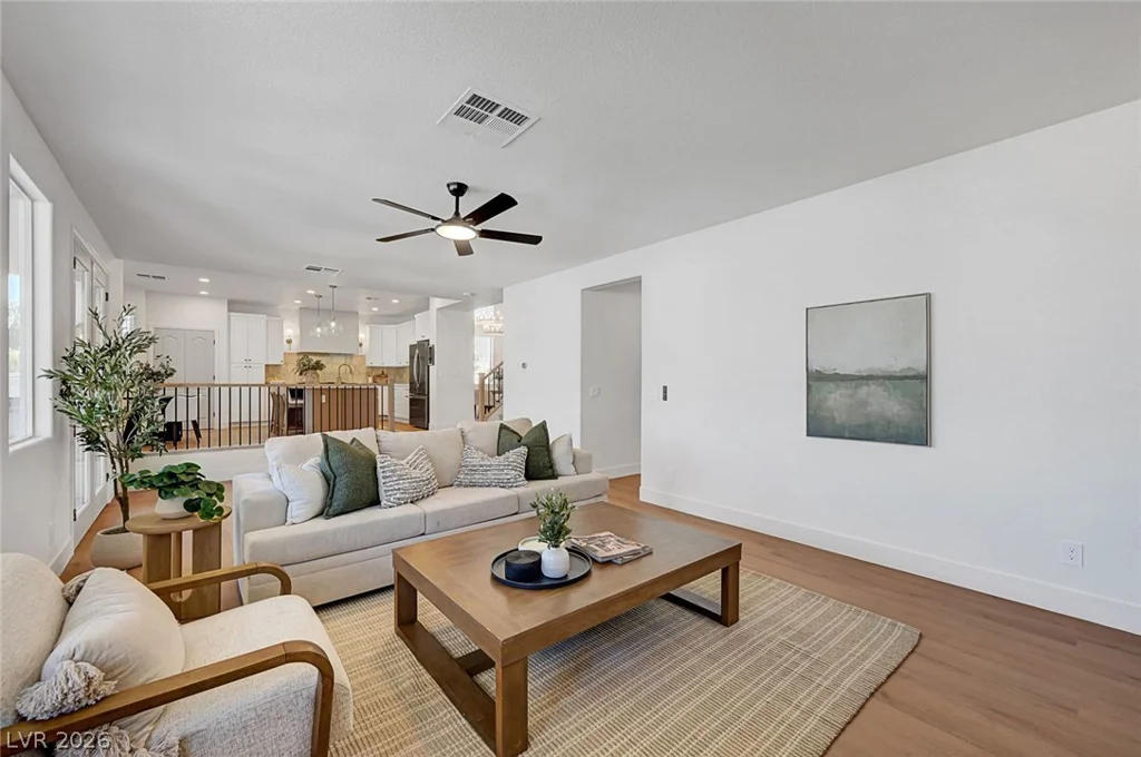 395 Suzanne Peak, Henderson, NV 89012