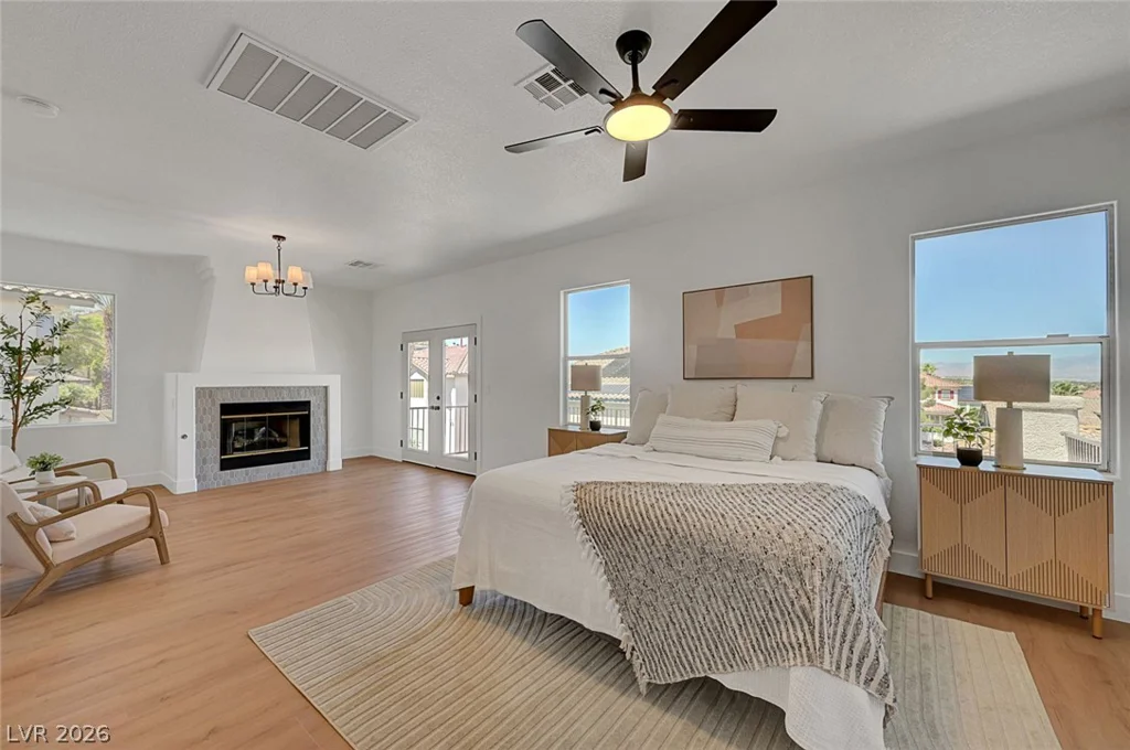 395 Suzanne Peak, Henderson, NV 89012