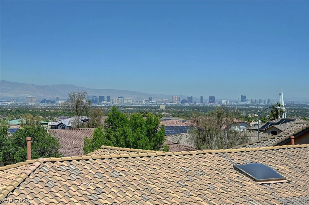395 Suzanne Peak, Henderson, NV 89012