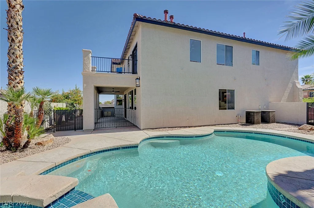 395 Suzanne Peak, Henderson, NV 89012