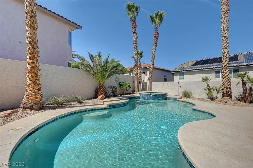 395 Suzanne Peak, Henderson, NV 89012