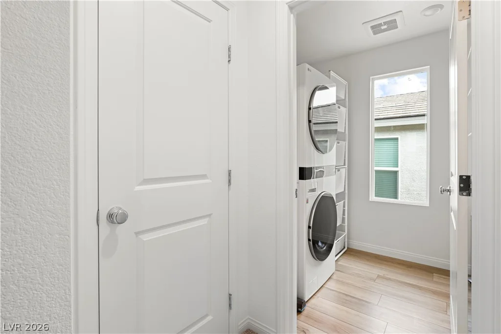 10202 Handline Chute, Las Vegas, NV 89166