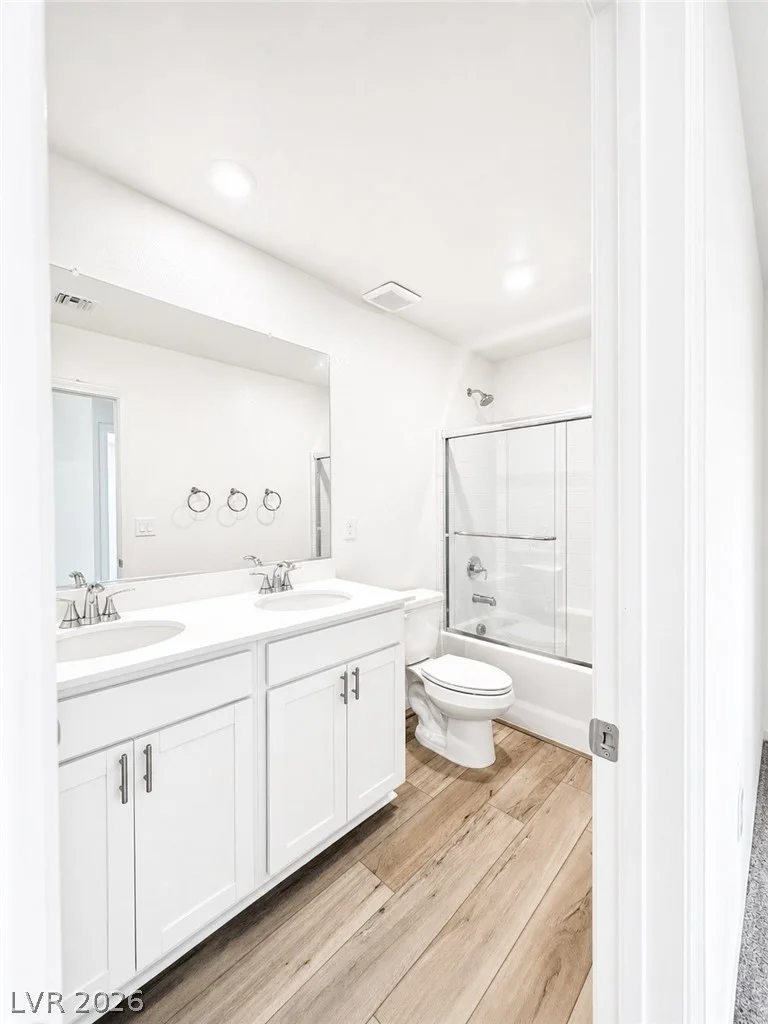 10202 Handline Chute, Las Vegas, NV 89166