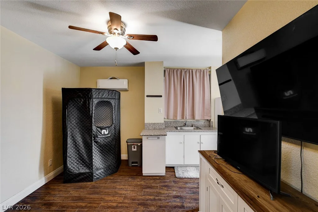 672 8th, Boulder City, NV 89005