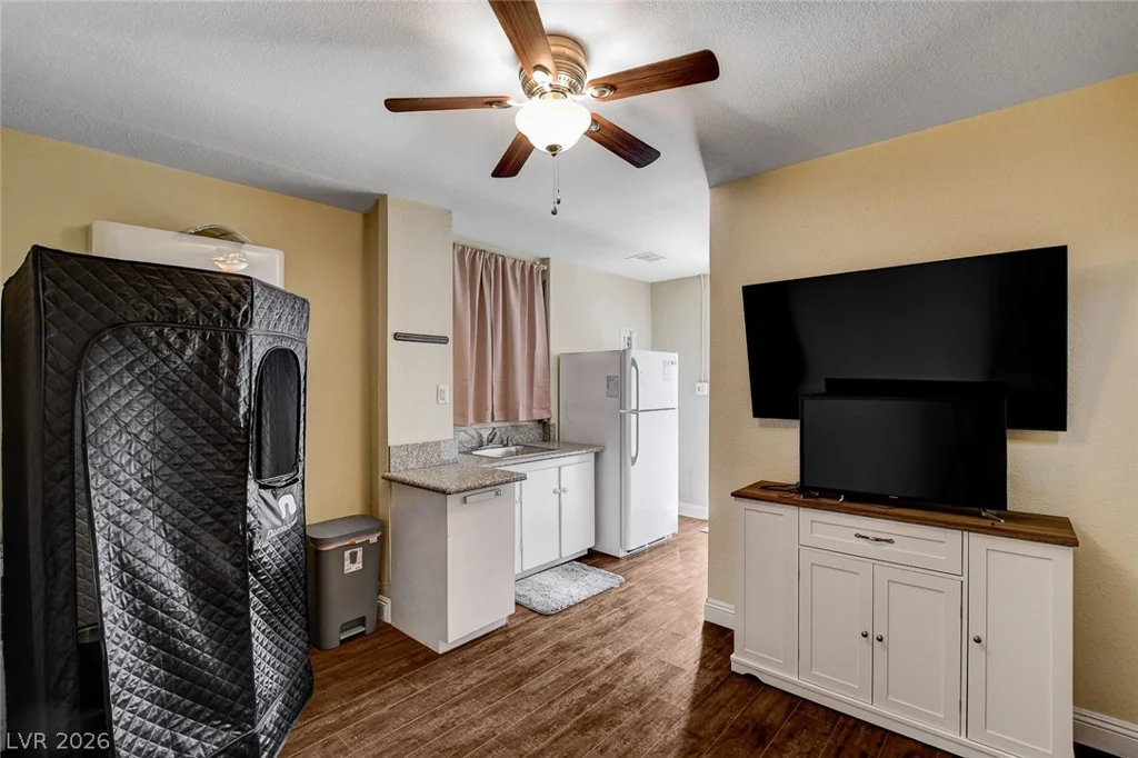 672 8th, Boulder City, NV 89005