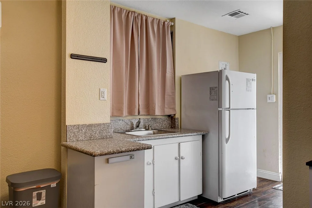 672 8th, Boulder City, NV 89005