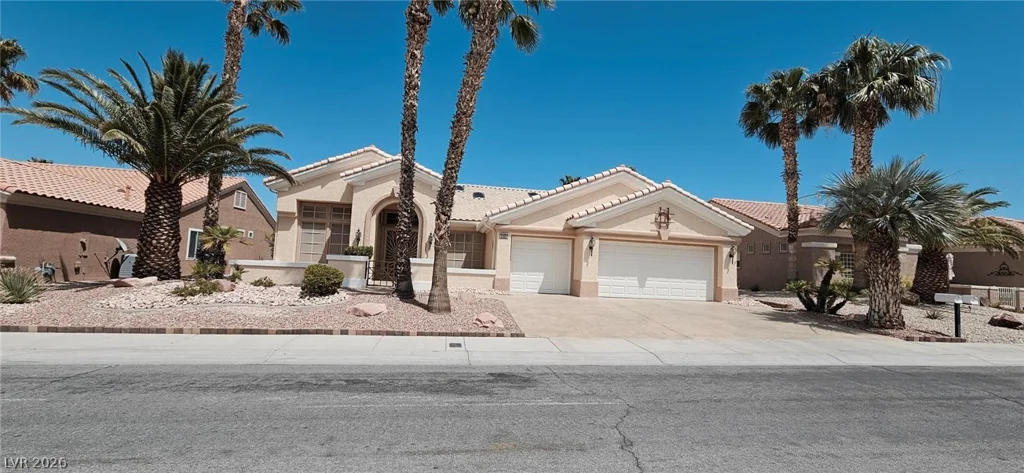 2352 Hot River, Las Vegas, NV 89139