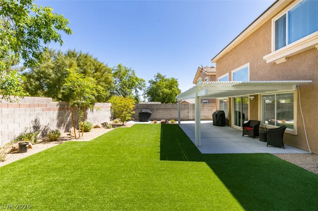 1013 Corsica, Las Vegas, NV 89144