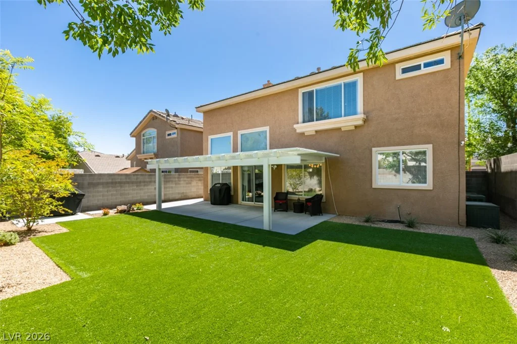 1013 Corsica, Las Vegas, NV 89144