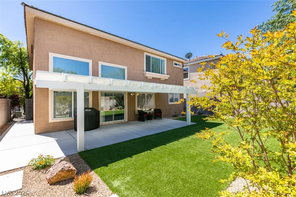 1013 Corsica, Las Vegas, NV 89144