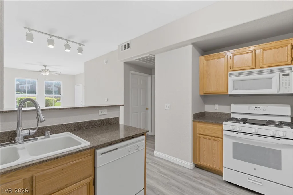 9975 Peace, Las Vegas, NV 89147