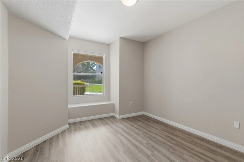 9975 Peace, Las Vegas, NV 89147