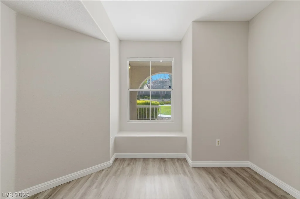 9975 Peace, Las Vegas, NV 89147