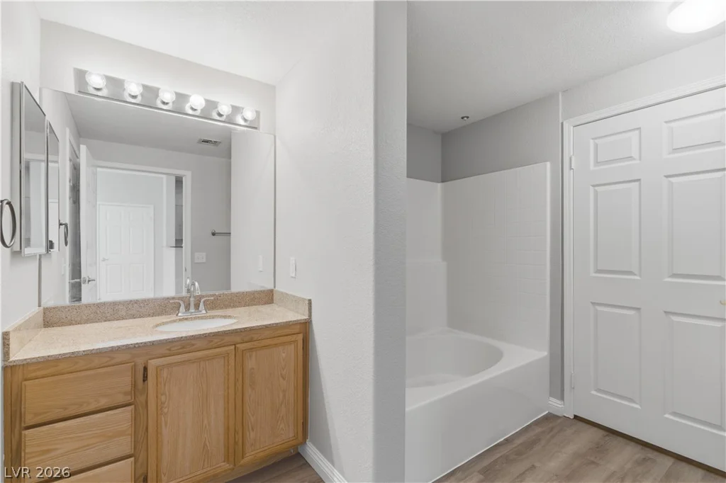 9975 Peace, Las Vegas, NV 89147