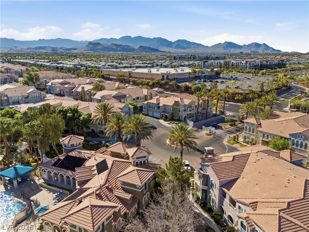 9975 Peace, Las Vegas, NV 89147