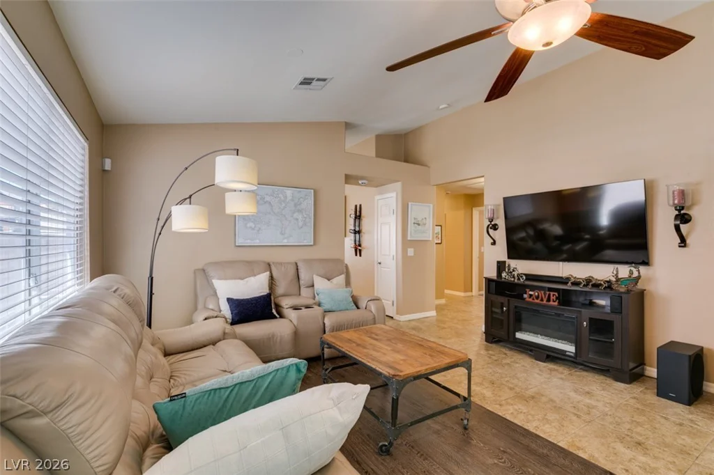9365 Spellman, Las Vegas, NV 89123