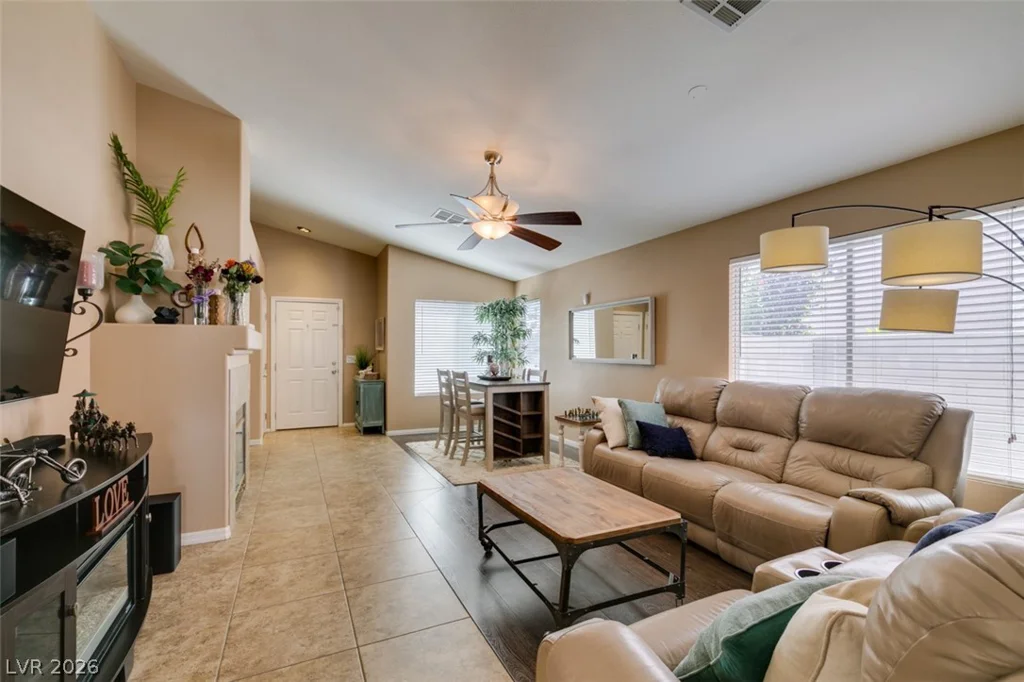 9365 Spellman, Las Vegas, NV 89123