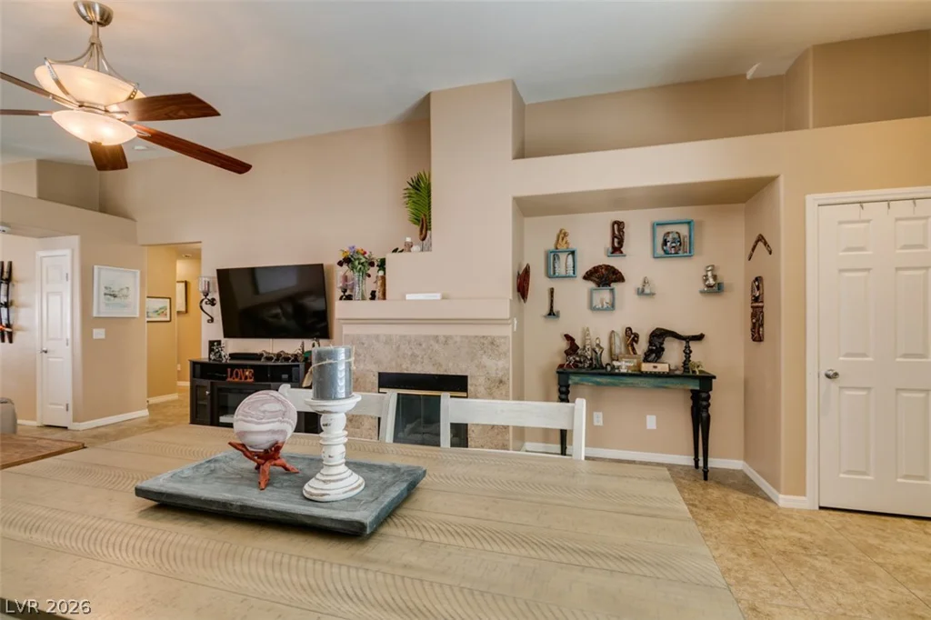 9365 Spellman, Las Vegas, NV 89123