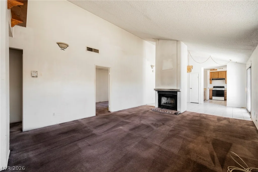 2108 San Simeon, Las Vegas, NV 89108