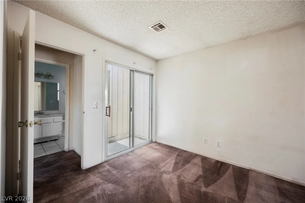 2108 San Simeon, Las Vegas, NV 89108