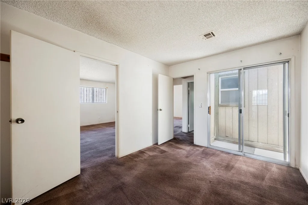 2108 San Simeon, Las Vegas, NV 89108