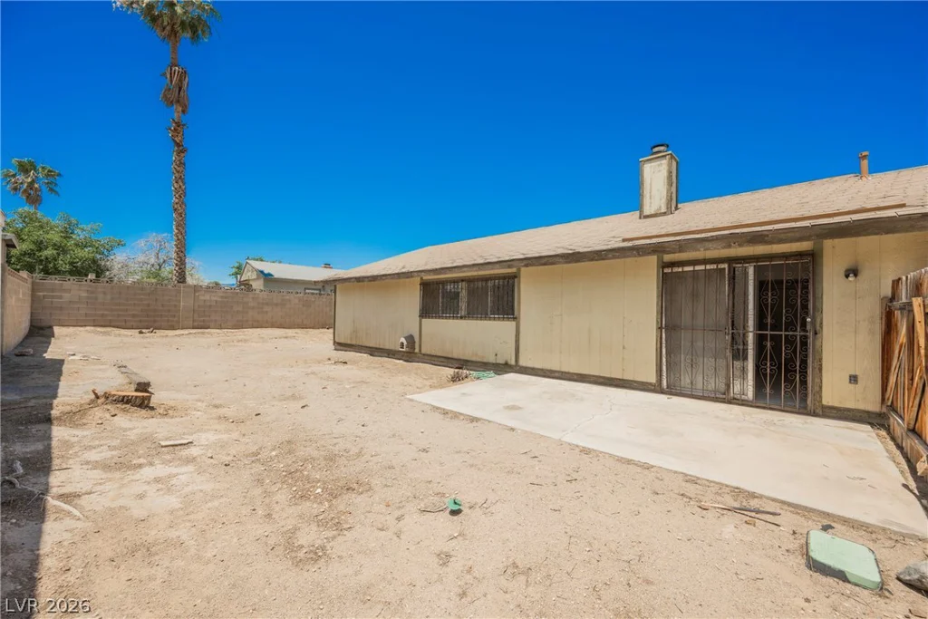2108 San Simeon, Las Vegas, NV 89108