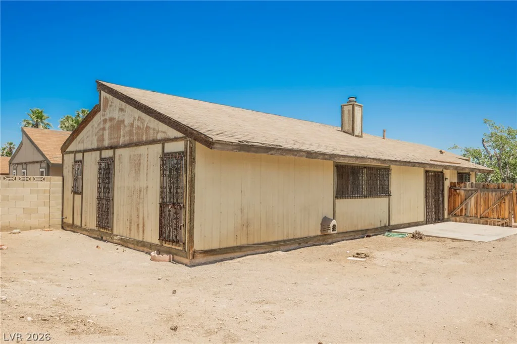 2108 San Simeon, Las Vegas, NV 89108