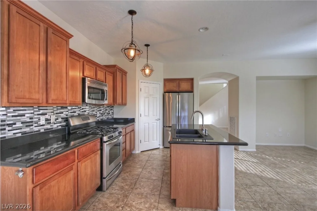 9033 Castledowns, Las Vegas, NV 89148