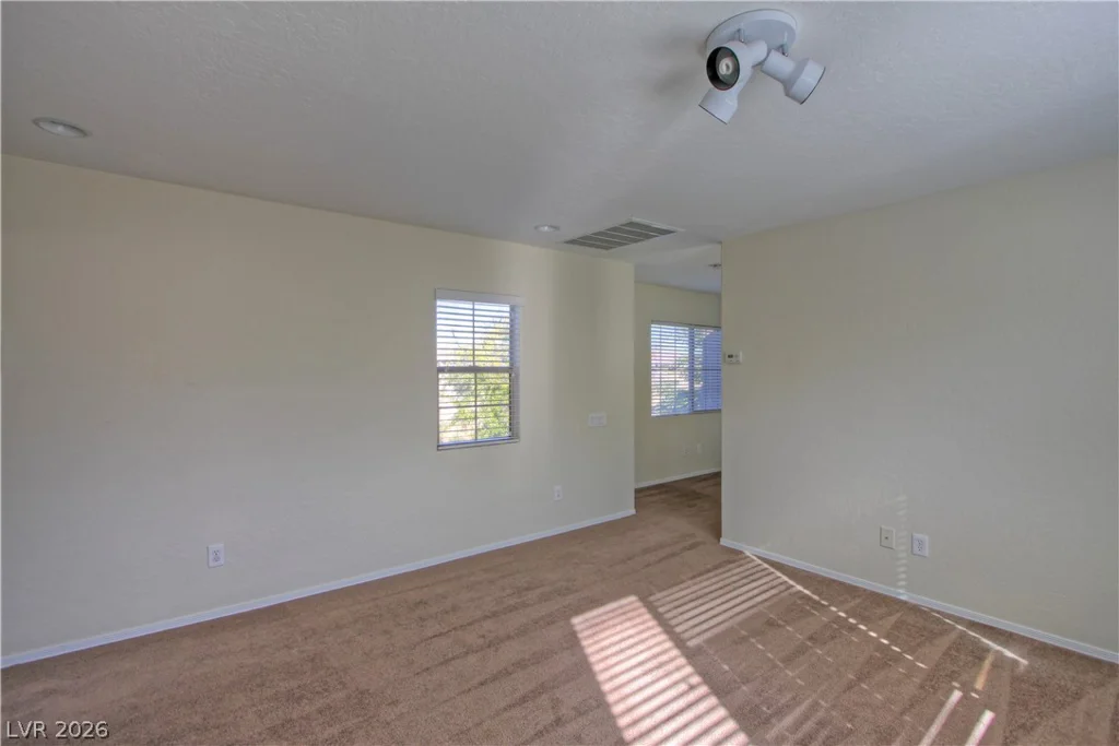 9033 Castledowns, Las Vegas, NV 89148