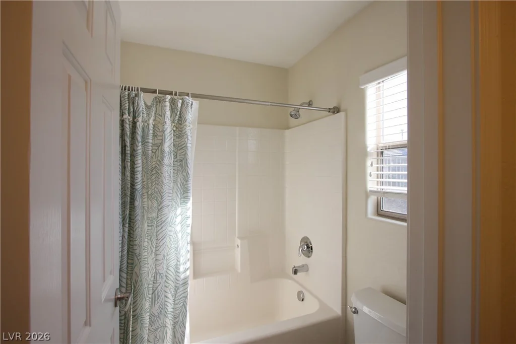 9033 Castledowns, Las Vegas, NV 89148