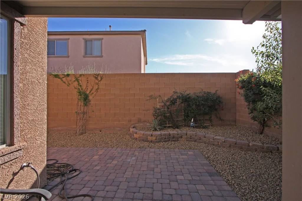 9033 Castledowns, Las Vegas, NV 89148