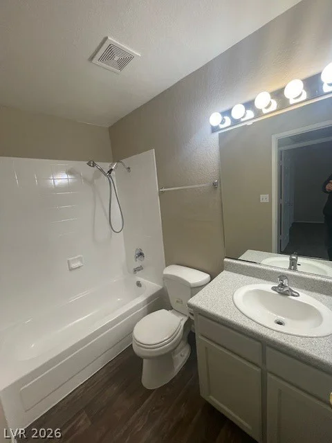 5046 Rainbow, Las Vegas, NV 89118
