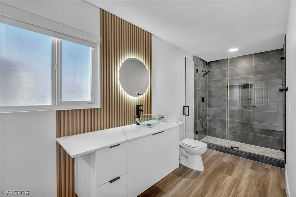 5151 Golden Spring, Las Vegas, NV 89146