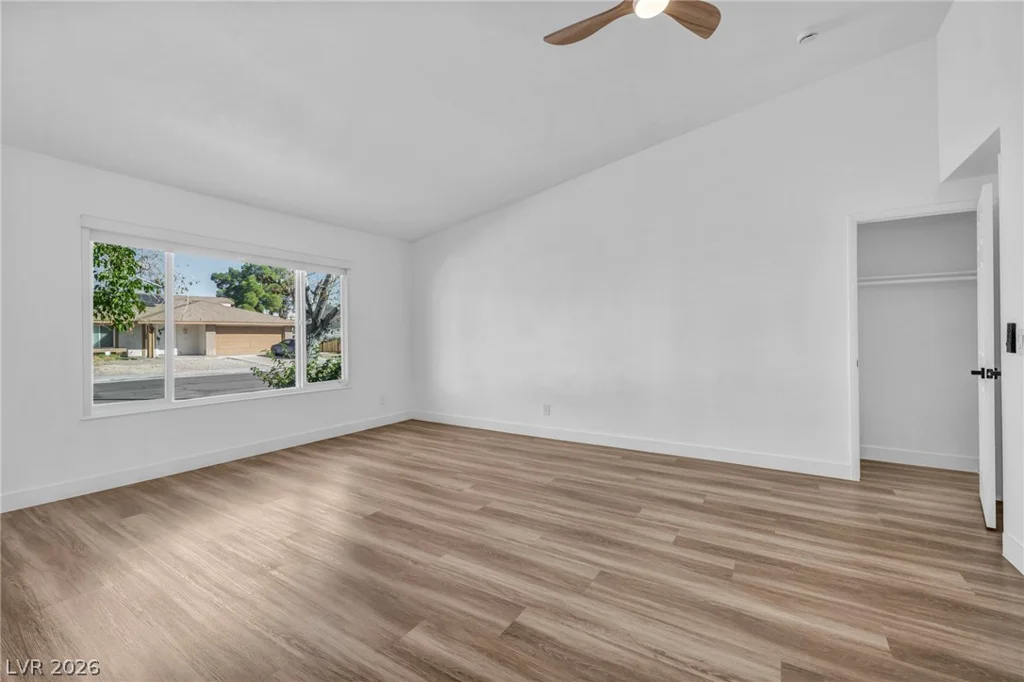 5151 Golden Spring, Las Vegas, NV 89146