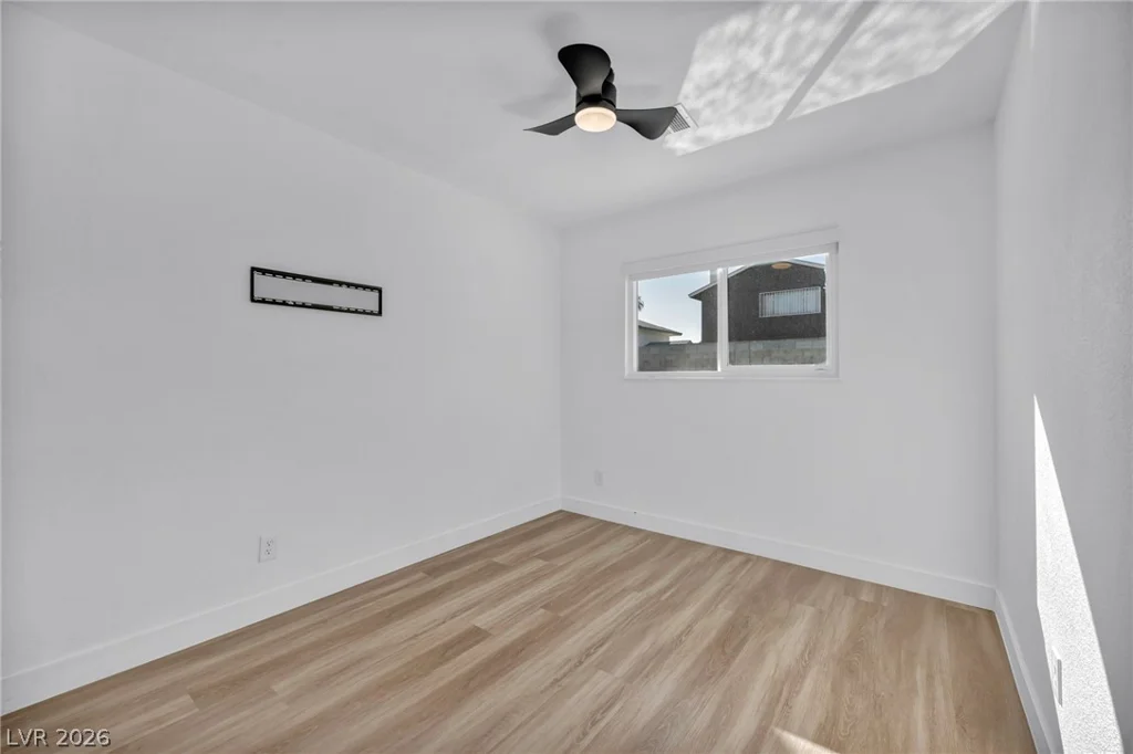 5151 Golden Spring, Las Vegas, NV 89146