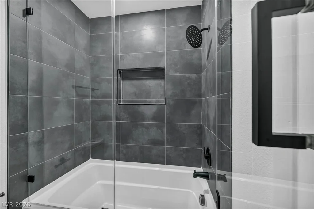 5151 Golden Spring, Las Vegas, NV 89146