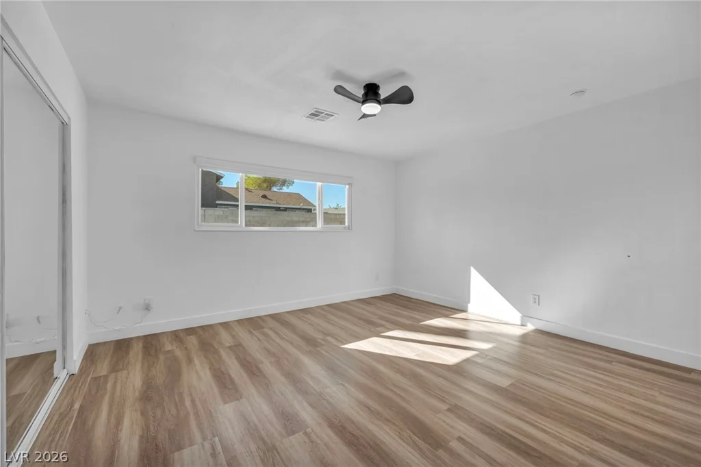 5151 Golden Spring, Las Vegas, NV 89146