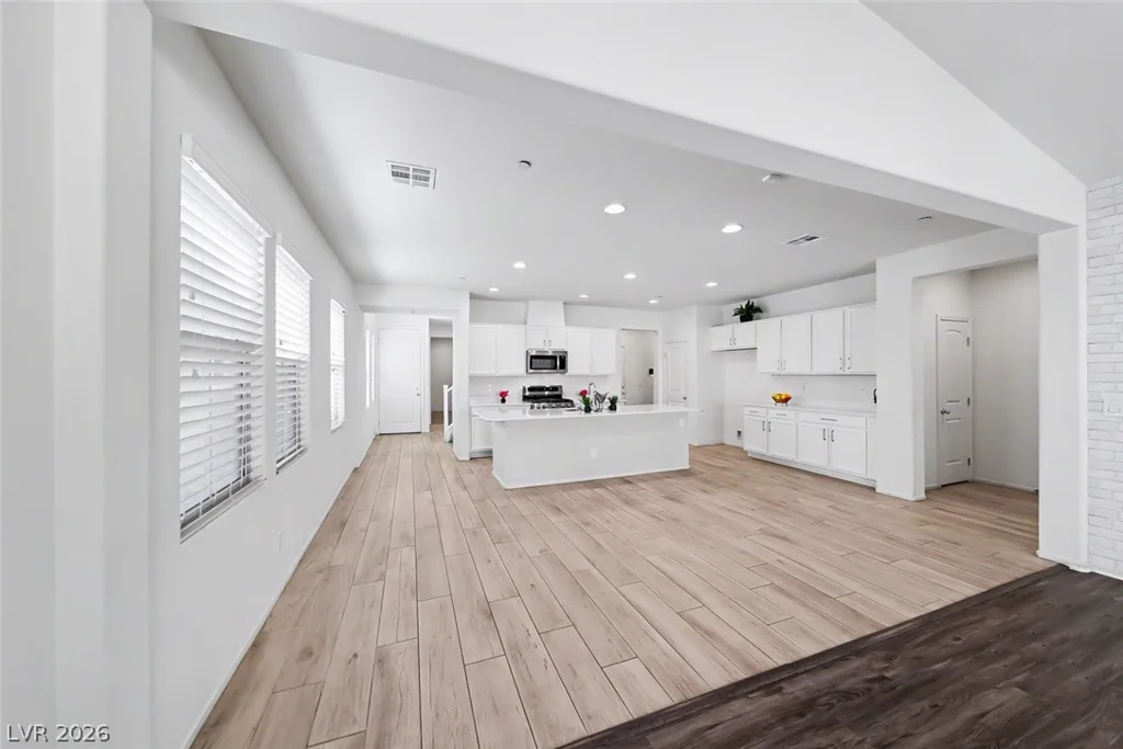 568 Our Heritage, Henderson, NV 89011